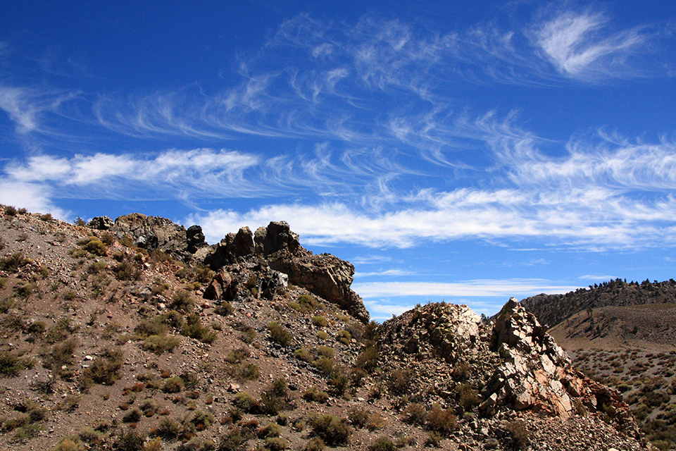 Panum Crater Trail