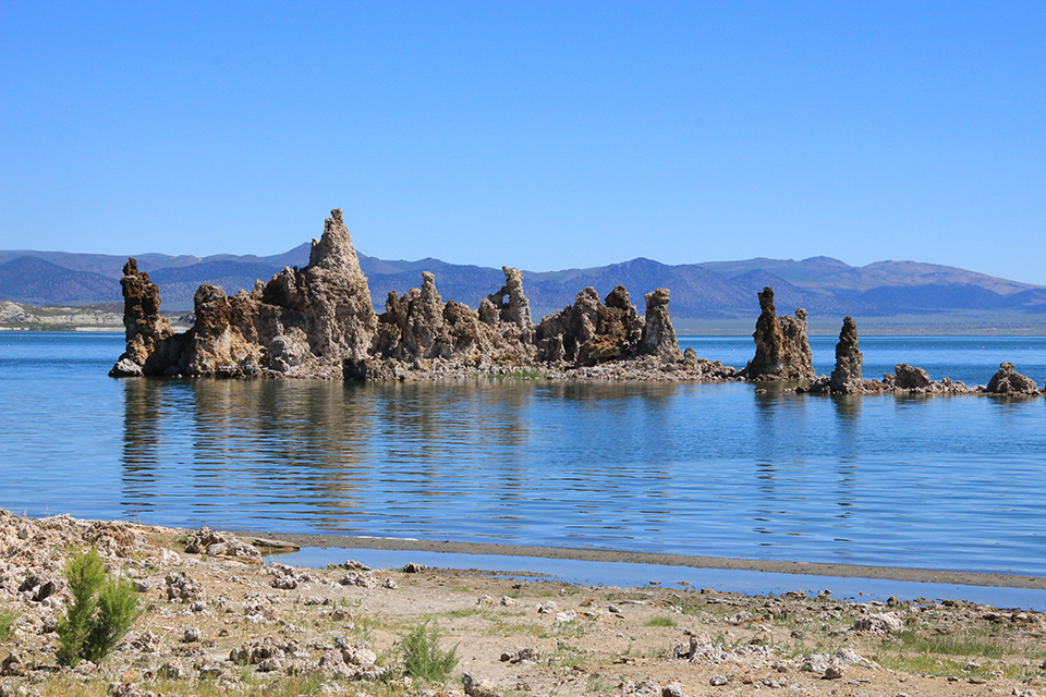 South Tufa Trail